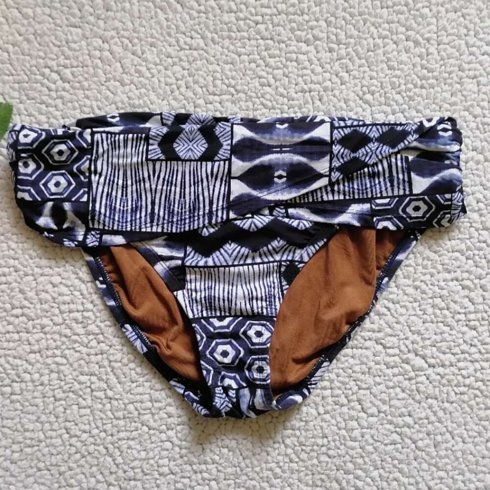 Bleu Rod Beattie Women's Hipster Bikini Bottom In Navy Multi, Size 6